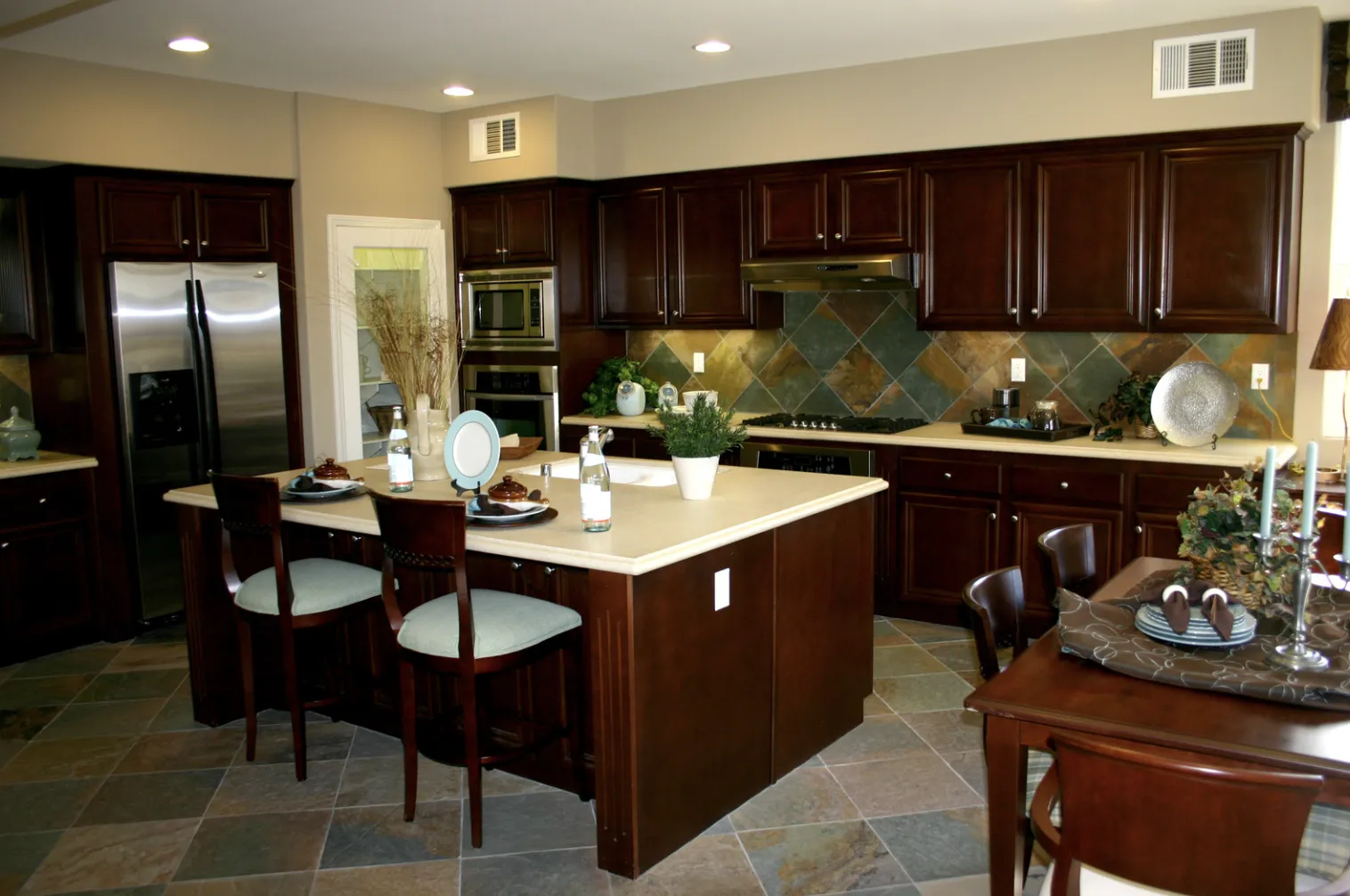Kitchen & Bathroom Remodeling Lost Creek TX